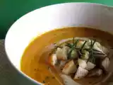 Ricetta Vellutata di zucca e patate con cremino al parmigiano, rosmarino e crostini di pane