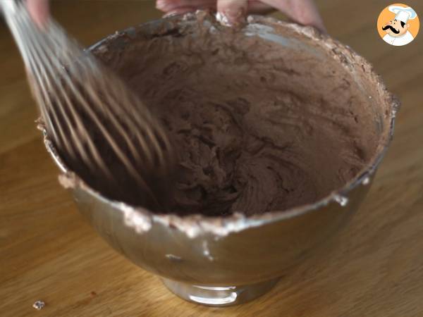 Torta reale al cioccolato - Preparazione tappa 10