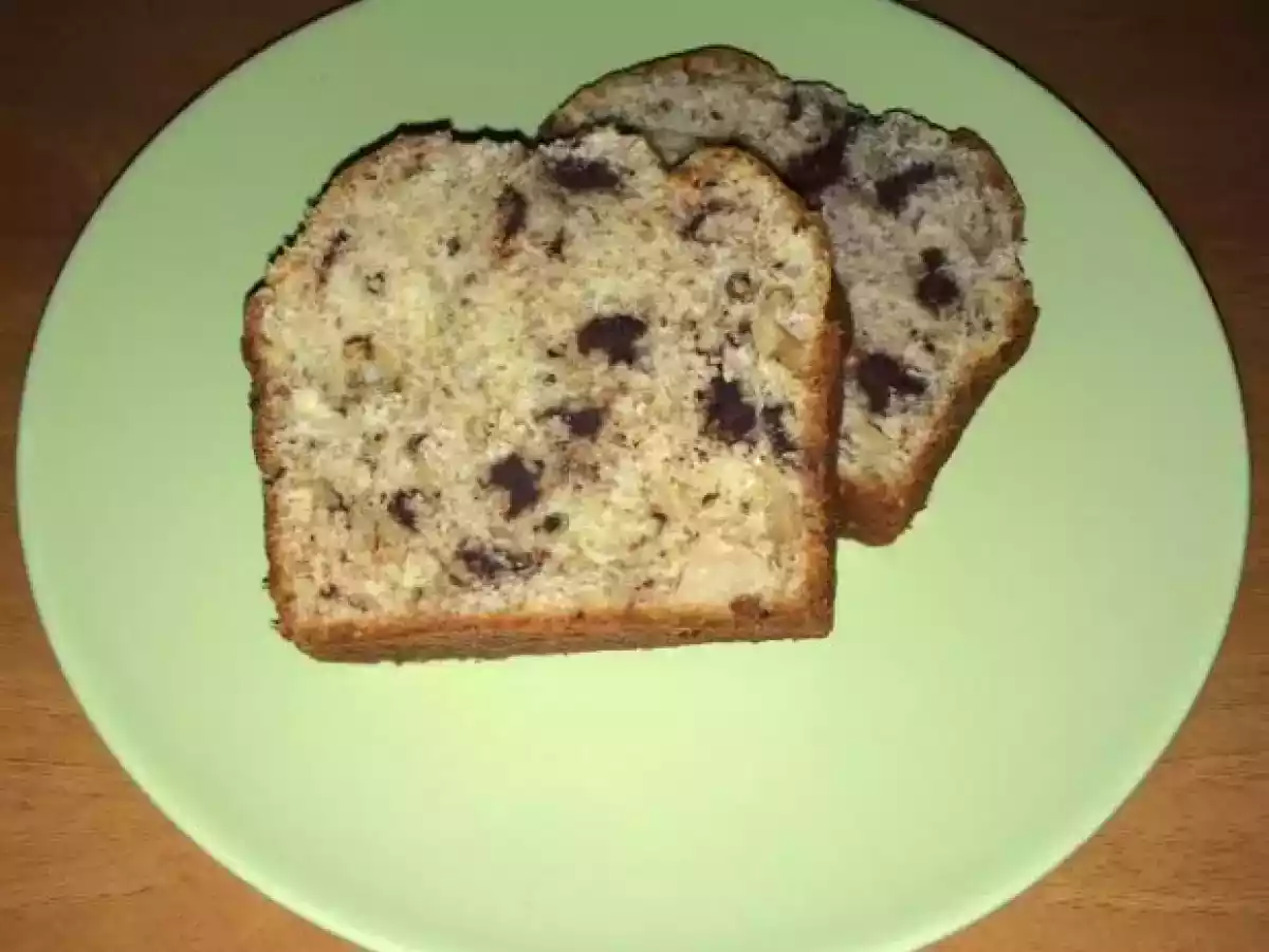 PLUMCAKE INTEGRALE CON FRUTTA SECCA E CIOCCOLATO